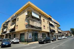 MAGAZZINO A CORIGLIANO-ROSSANO