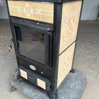 Stufa a legna Nordica Rossella