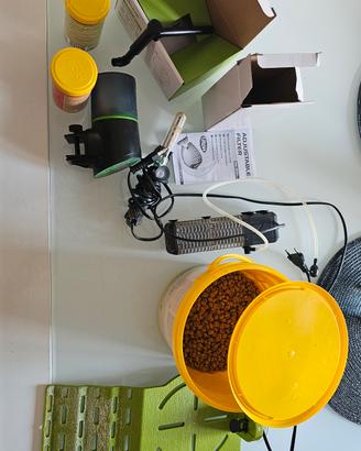 cibo e varie per acquario / tartarughe