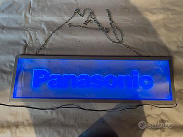 Insegna luminosa Panasonic