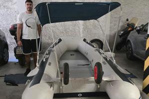 gommone 4 metri, motore 20 hp. ottime condizion