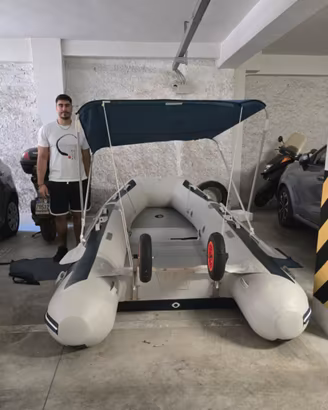 gommone 4 metri, motore 20 hp. ottime condizion