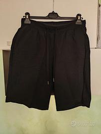 Bermuda/Shorts/Pantaloncino con tasche