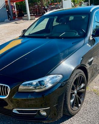 Bmw 520d Touring Luxury - 2016