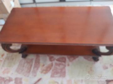 tavolino in legno 