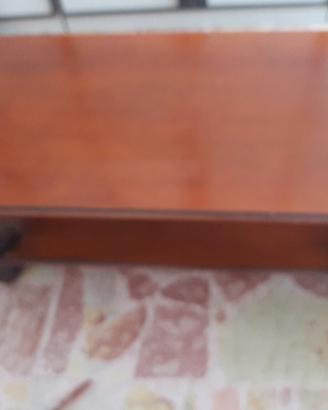 tavolino in legno 
