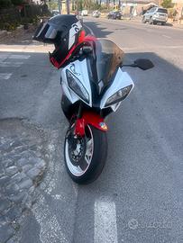 moto r6