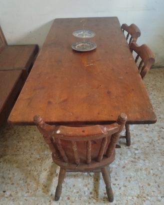 Robusto Tavolo  in legno massello + 3 sedie 