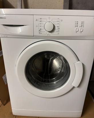 Lavatrice BEKO 5 kg 1000 Giri Class A+