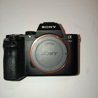 Sony A7II (24k scatti) + 5 Batterie + Caricatore