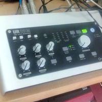Scheda audio Steinberg UR28M, buone condizioni.
