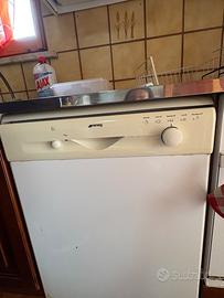 Lavastoviglie SMEG