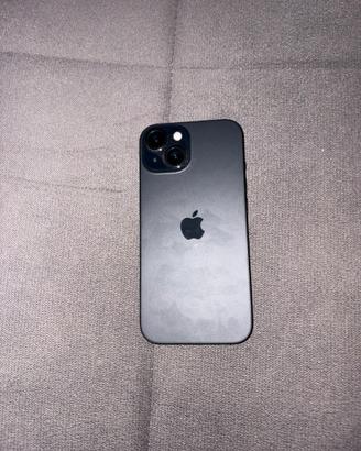 iPhone 15 - 128gb con custodia MagSafe