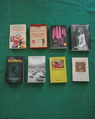 Set di libri su Napoli