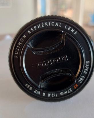 Fujifilm 
FUJINON XF27mmF2.8 WR

