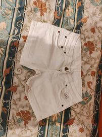 pantaloncini bianchi 