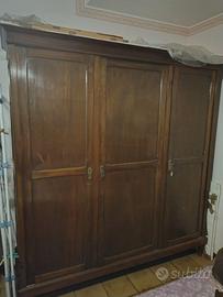 Armadio 3 ante in legno