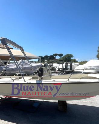 Boston Whaler 17 Montauk + Evinrude E Tec 90cv