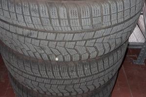 GOMME E CERCHI AUDI A1 215/40/17 87v