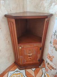 Mobile ad angolo vintage 