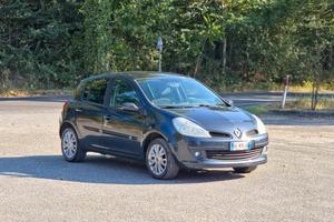 Renault Clio 1.2 16V CV-75 5 porte Le Iene E4 Manu