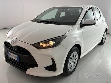 TOYOTA Yaris IV 2020 - Yaris 1.5h Active