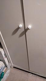 armadietto camera , cameretta 