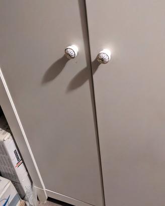 armadietto camera , cameretta 