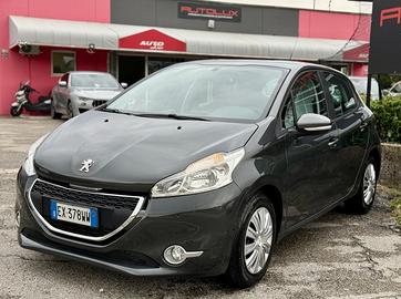 Peugeot 208 1.4 HDi 68 CV 5 porte OK NEO PATENTATI