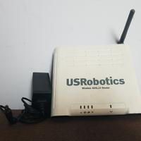Modem ADSL2  USRobotics Wireless Router USR9111