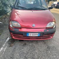 FIAT 600