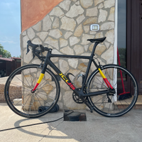 Bici da corsa FOCUS