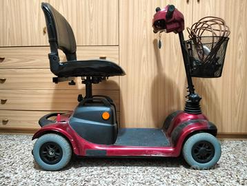 Scooter per disabili batterie al 98%