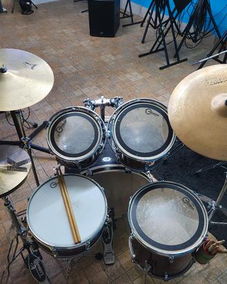 BATTERIA acustica cassa 22X18 