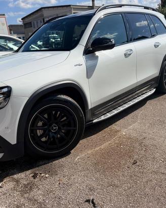 Mercedes glb amg benzina