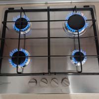 Piano cottura a gas Indesit 4 fuochi