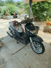 Piaggio Beverly 400