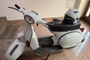 Piaggio Vespa 125 PX