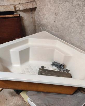vasca da bagno in vetroresina 