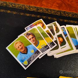 Lotto misto di figurine, carte Pokemon ecc.