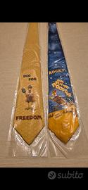 2 Cravatte Chicken Run Galline in Fuga Tie Rack