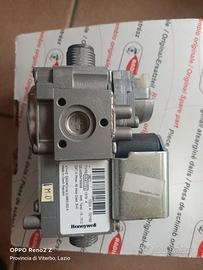 Valvola Gas Metano Honeywell Type VK4115V 1378 RKR