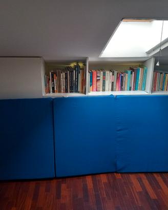 nr 2 materassi pieghevoli completi di fodera