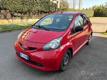 Toyota Aygo 1.0 12V VVT-i 5 porte benzina