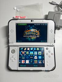New Nintendo 3DS XL con giochi + case + caricatore