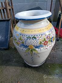 Vaso dipinto a mano in terracotta