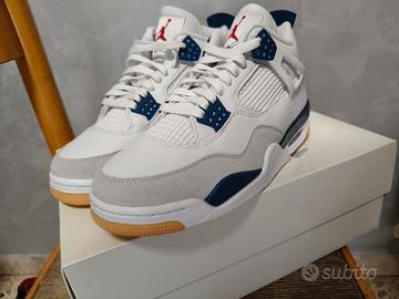 JORDAN 4 SB NAVY