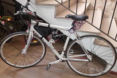  Bici da corsa SCOTT.
