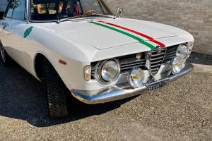 Alfa Giulia Sprint GT Veloce