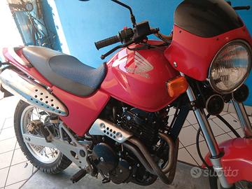 pari al.nuovo honda vigor 650 motore dominatoe